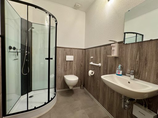 2. Badezimmer